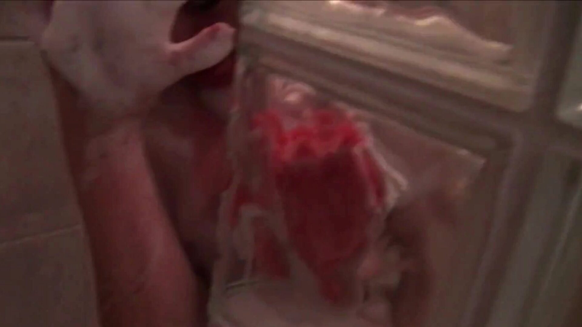Banghq рыжая тинка в любительском видео жаждет оргазма и получает огромный камшот