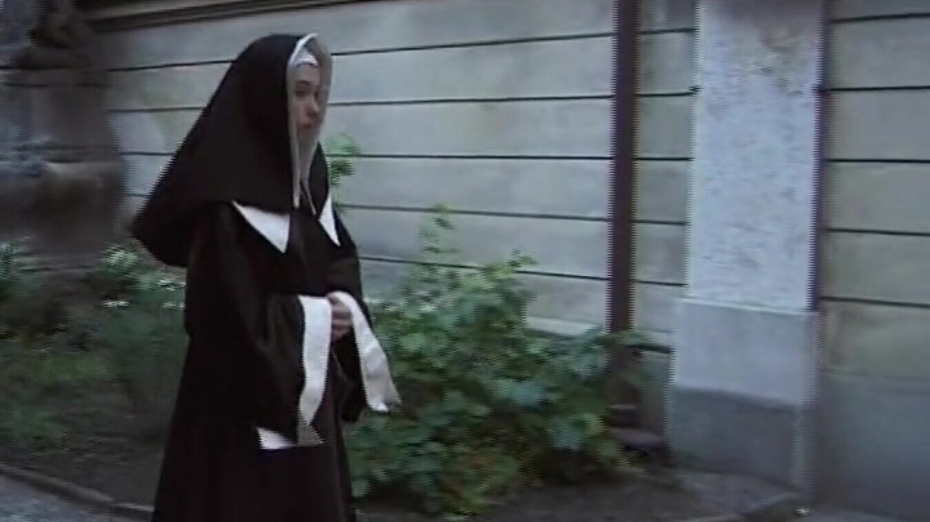 tysk nonne giver efter for fristelse
